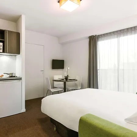 Lägenhetshotell Adagio Access Viarme 3*