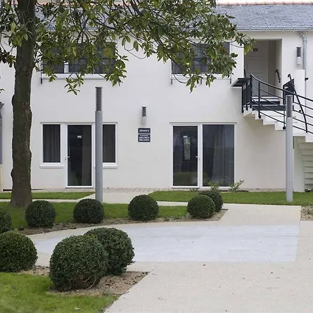 Aparthotel Adagio Access Viarme 3*