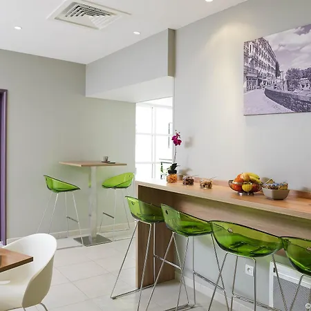 Adagio Access Viarme Aparthotel 3*