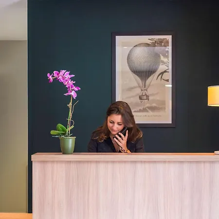 Adagio Access Viarme 3*