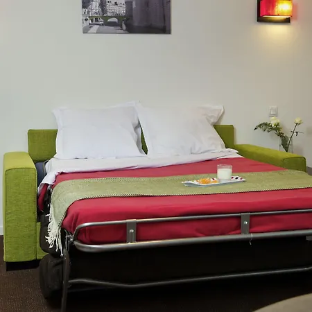 Adagio Access Viarme Aparthotel 3*