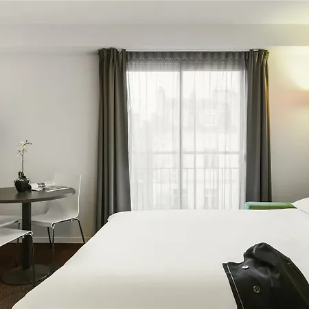 Adagio Access Viarme 3*