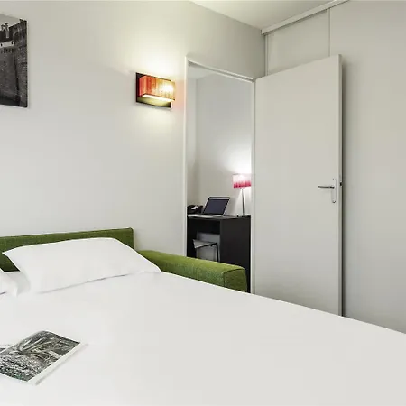 Apart-hotel Adagio Access Viarme 3*