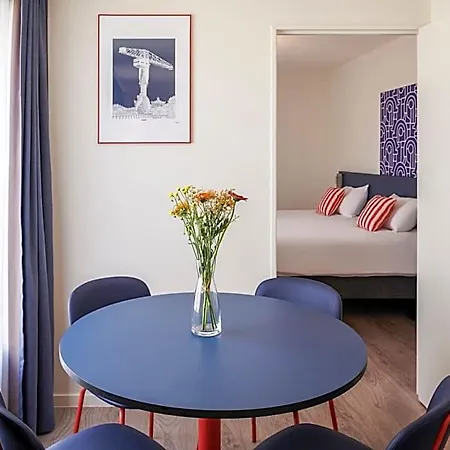 Adagio Access Viarme 3* Nantes