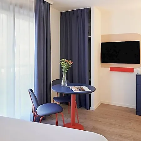 Adagio Access Viarme Aparthotel
