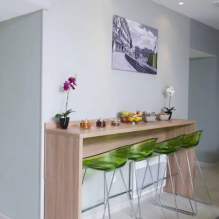 Adagio Access Viarme 3* Nantes