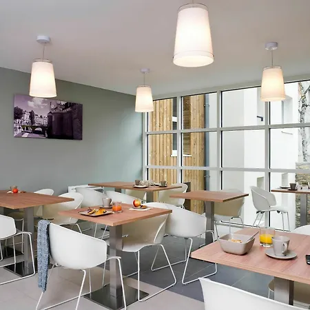 Adagio Access Viarme 3*