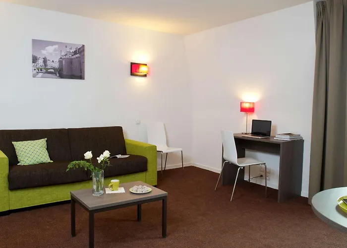 Adagio Access Viarme 3* Nantes