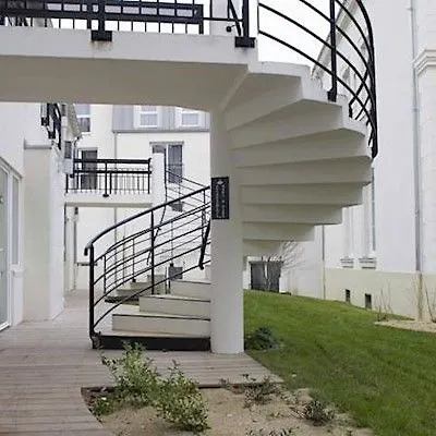 Adagio Access Viarme 3* Nantes