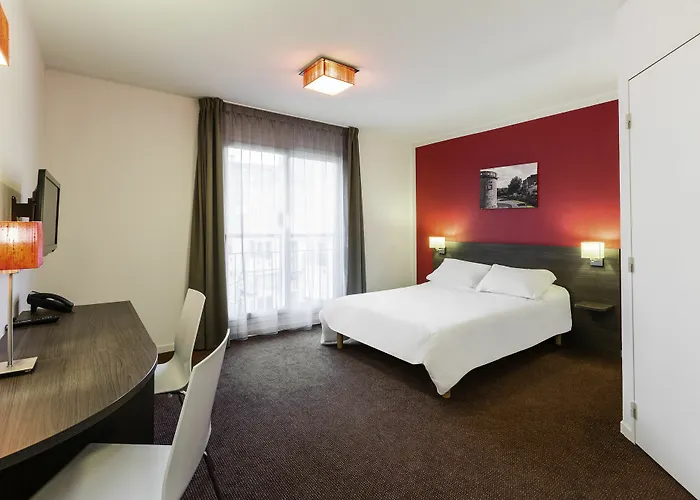 Appart hôtel Adagio Access Viarme 3*