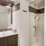 Adagio Access Viarme 3* Нант