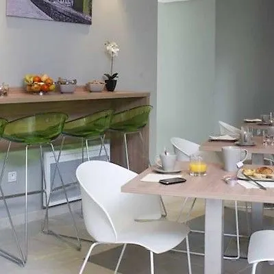Adagio Access Viarme Aparthotel 3*