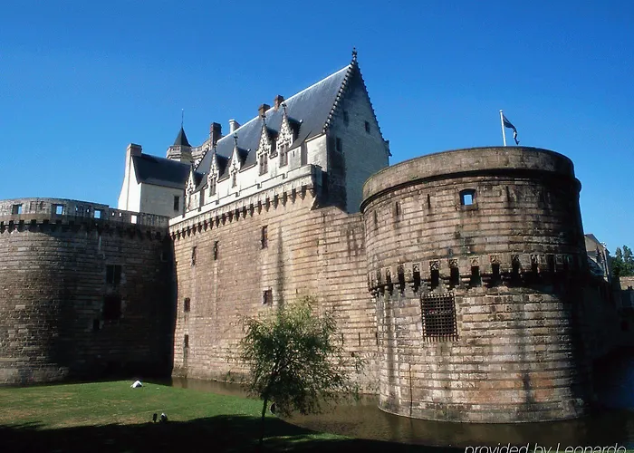 Adagio Access Viarme 3*